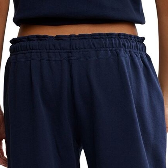 FLUTTER CROPPED JO IN MIDNIGHT NAVY - Picture 8 of 12